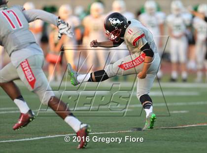 Thumbnail 1 in Village Christian vs. Coronado photogallery.
