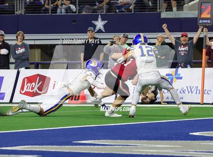 Thumbnail 3 in Brock vs Lorena (UIL Football 3A D1 Finals) photogallery.