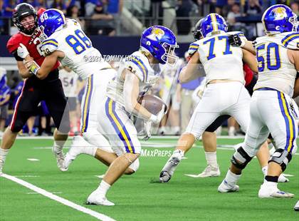 Thumbnail 3 in Brock vs Lorena (UIL Football 3A D1 Finals) photogallery.