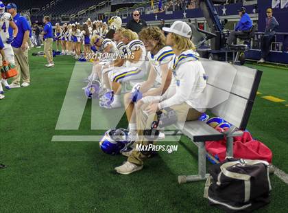 Thumbnail 3 in Brock vs Lorena (UIL Football 3A D1 Finals) photogallery.