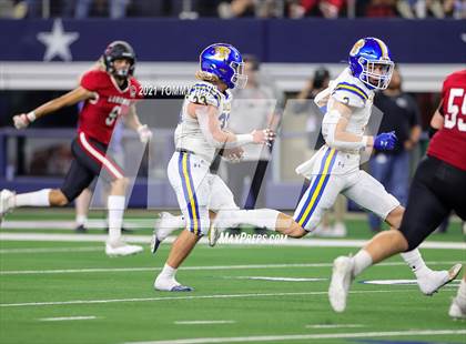 Thumbnail 3 in Brock vs Lorena (UIL Football 3A D1 Finals) photogallery.