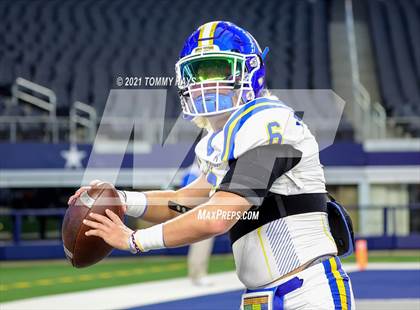 Thumbnail 1 in Brock vs Lorena (UIL Football 3A D1 Finals) photogallery.