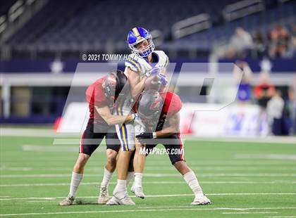 Thumbnail 3 in Brock vs Lorena (UIL Football 3A D1 Finals) photogallery.