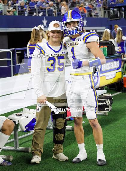 Thumbnail 1 in Brock vs Lorena (UIL Football 3A D1 Finals) photogallery.