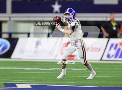 Thumbnail 1 in Brock vs Lorena (UIL Football 3A D1 Finals) photogallery.
