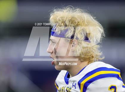 Thumbnail 1 in Brock vs Lorena (UIL Football 3A D1 Finals) photogallery.