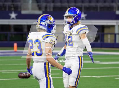 Thumbnail 1 in Brock vs Lorena (UIL Football 3A D1 Finals) photogallery.