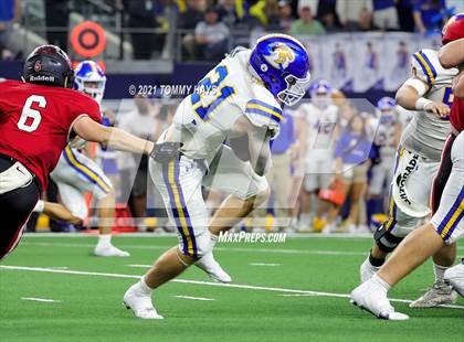 Thumbnail 3 in Brock vs Lorena (UIL Football 3A D1 Finals) photogallery.