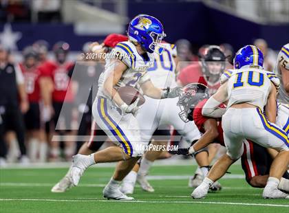 Thumbnail 3 in Brock vs Lorena (UIL Football 3A D1 Finals) photogallery.