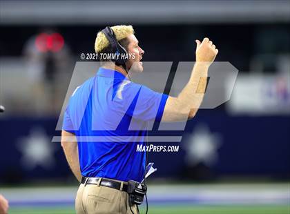 Thumbnail 2 in Brock vs Lorena (UIL Football 3A D1 Finals) photogallery.
