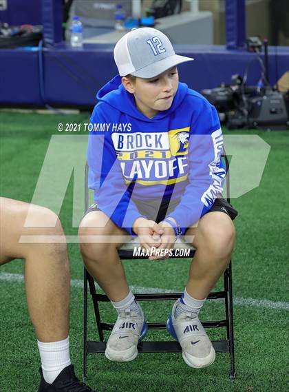 Thumbnail 1 in Brock vs Lorena (UIL Football 3A D1 Finals) photogallery.