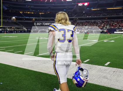 Thumbnail 2 in Brock vs Lorena (UIL Football 3A D1 Finals) photogallery.