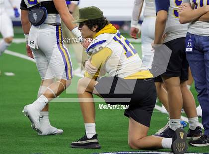 Thumbnail 3 in Brock vs Lorena (UIL Football 3A D1 Finals) photogallery.