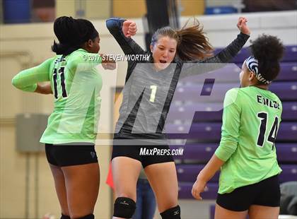 Thumbnail 1 in Enloe @ Broughton photogallery.