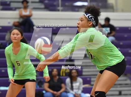 Thumbnail 2 in Enloe @ Broughton photogallery.
