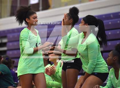Thumbnail 2 in Enloe @ Broughton photogallery.