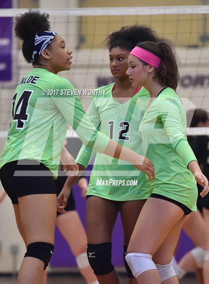 Thumbnail 2 in Enloe @ Broughton photogallery.