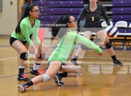 Thumbnail 2 in Enloe @ Broughton photogallery.