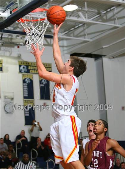 Thumbnail 1 in Bergen Catholic vs. Morrow photogallery.