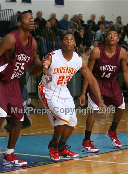 Thumbnail 2 in Bergen Catholic vs. Morrow photogallery.