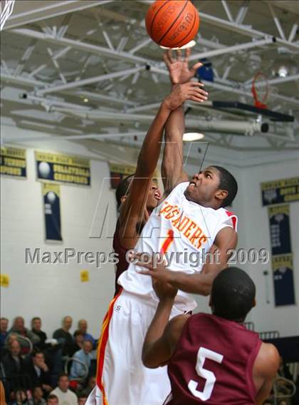 Thumbnail 1 in Bergen Catholic vs. Morrow photogallery.
