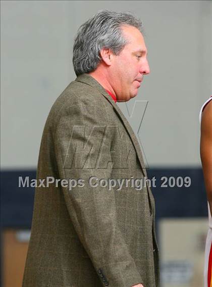 Thumbnail 1 in Bergen Catholic vs. Morrow photogallery.