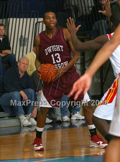 Thumbnail 1 in Bergen Catholic vs. Morrow photogallery.
