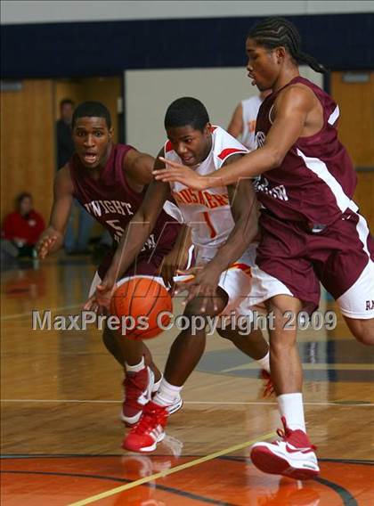 Thumbnail 3 in Bergen Catholic vs. Morrow photogallery.