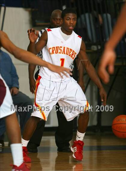 Thumbnail 3 in Bergen Catholic vs. Morrow photogallery.