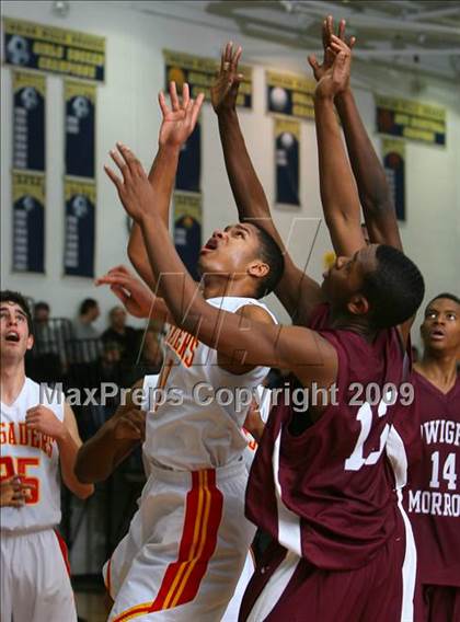 Thumbnail 1 in Bergen Catholic vs. Morrow photogallery.