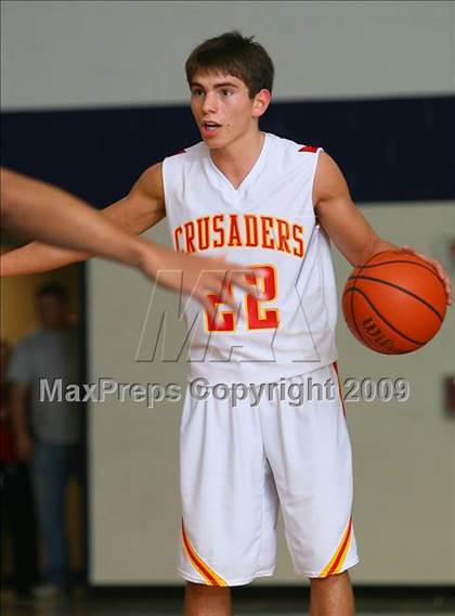 Thumbnail 2 in Bergen Catholic vs. Morrow photogallery.