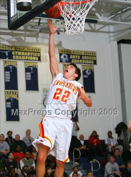 Thumbnail 2 in Bergen Catholic vs. Morrow photogallery.