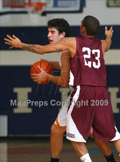 Thumbnail 1 in Bergen Catholic vs. Morrow photogallery.