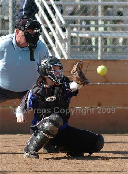 Thumbnail 1 in Roseville vs. Rocklin (Pre-Season Tournament of Champions) photogallery.