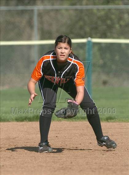 Thumbnail 3 in Roseville vs. Rocklin (Pre-Season Tournament of Champions) photogallery.