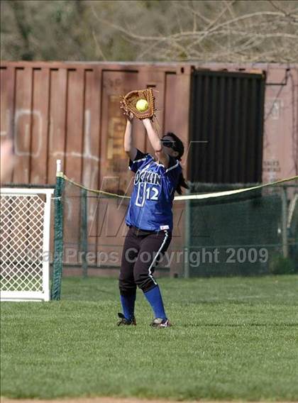 Thumbnail 2 in Roseville vs. Rocklin (Pre-Season Tournament of Champions) photogallery.