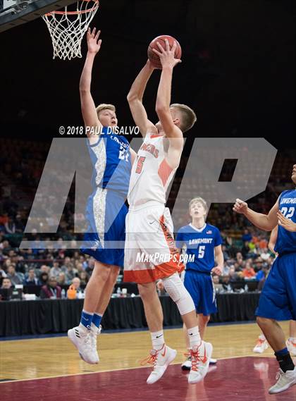 Thumbnail 3 in Lewis-Palmer vs. Longmont (CHSAA 4A State Final) photogallery.