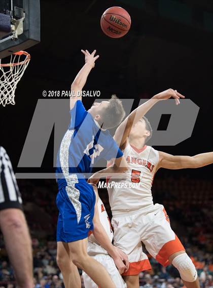 Thumbnail 3 in Lewis-Palmer vs. Longmont (CHSAA 4A State Final) photogallery.