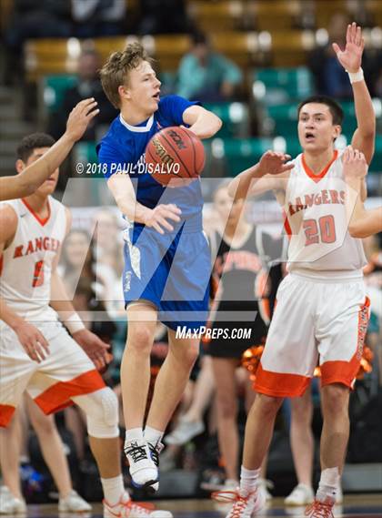 Thumbnail 3 in Lewis-Palmer vs. Longmont (CHSAA 4A State Final) photogallery.