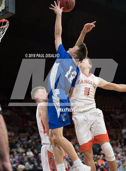 Thumbnail 2 in Lewis-Palmer vs. Longmont (CHSAA 4A State Final) photogallery.