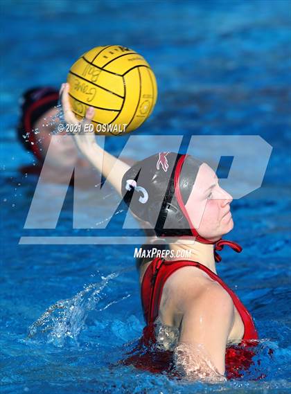 Thumbnail 3 in Marin Catholic vs. Carondelet (CIF NCS D2 Final) photogallery.
