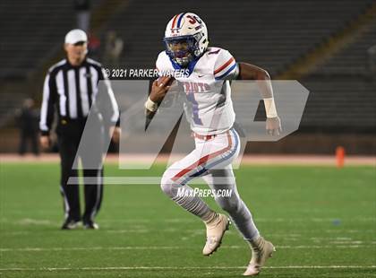 Thumbnail 1 in Jesuit vs. John Curtis Christian (LHSAA D1 Quarterfinal Playoff) photogallery.