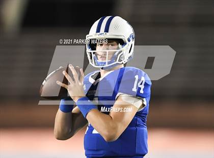 Thumbnail 1 in Jesuit vs. John Curtis Christian (LHSAA D1 Quarterfinal Playoff) photogallery.