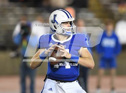 Thumbnail 2 in Jesuit vs. John Curtis Christian (LHSAA D1 Quarterfinal Playoff) photogallery.