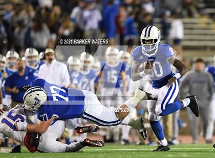 Thumbnail 3 in Jesuit vs. John Curtis Christian (LHSAA D1 Quarterfinal Playoff) photogallery.