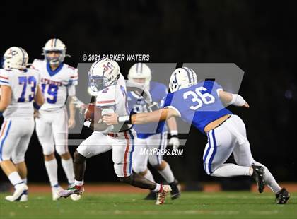 Thumbnail 3 in Jesuit vs. John Curtis Christian (LHSAA D1 Quarterfinal Playoff) photogallery.