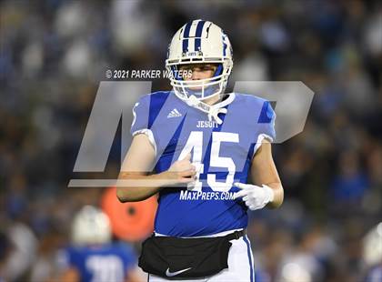 Thumbnail 1 in Jesuit vs. John Curtis Christian (LHSAA D1 Quarterfinal Playoff) photogallery.