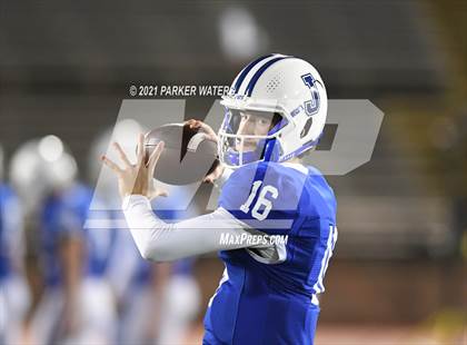 Thumbnail 3 in Jesuit vs. John Curtis Christian (LHSAA D1 Quarterfinal Playoff) photogallery.