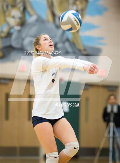 Thumbnail 3 in Romeo @ Stoney Creek (MHSAA Class A District Final) photogallery.