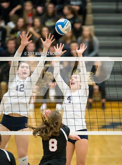 Thumbnail 3 in Romeo @ Stoney Creek (MHSAA Class A District Final) photogallery.